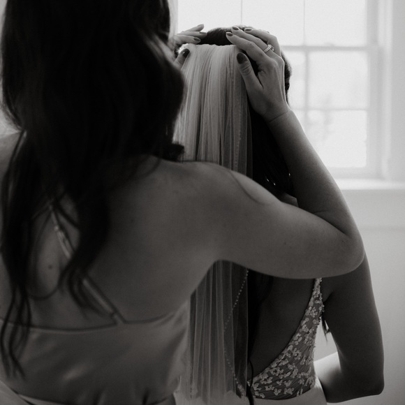 Sara Gabriel Dia Veil 40” - Picture 2 of 6